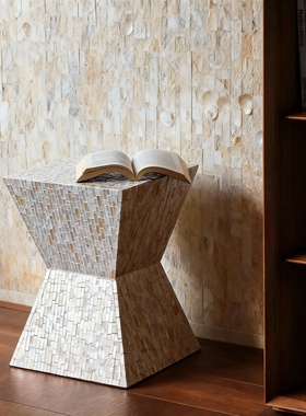 轻奢几何树脂手工桌面摆件