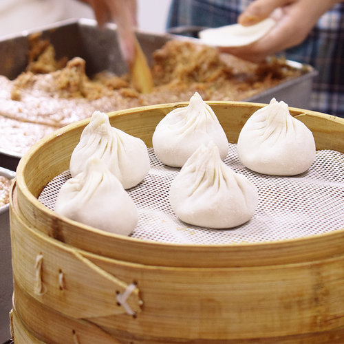 风马牛正宗无锡小笼包1200g 手工鲜肉灌汤包子儿童孩子营养早餐 - 图2