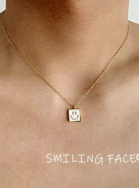 钛钢O字链男女笑脸吊坠