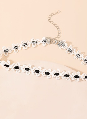 黑白配 古典风简约白色镂空锁骨链 时尚百搭颈圈