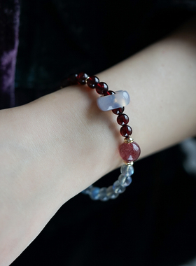 无同 摩羯月能量守护手钏 石榴石蓝月光草莓晶新中式