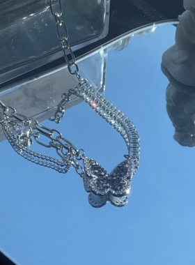 然后我们跳舞了蝴蝶锆石辣妹项链