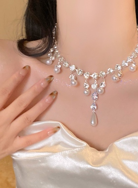 轻奢珍珠水滴锆石项链女流苏