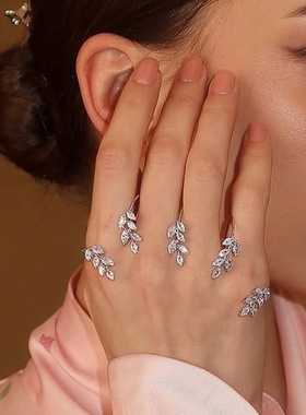 Ins博主同款闪钻树叶中东阿拉伯风手镯式戒指个性首饰花卉ring