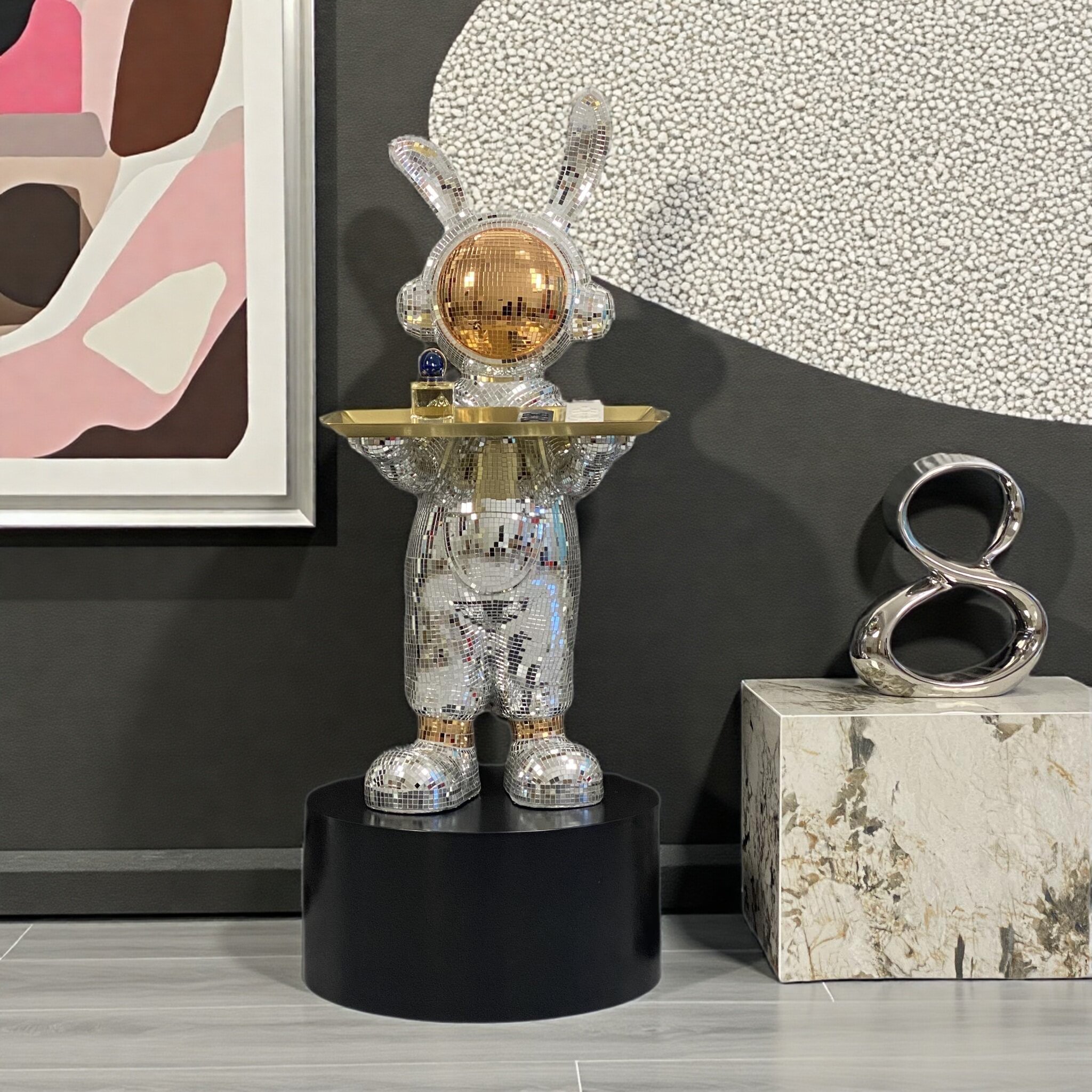 太空兔子轻奢高级感客厅电视柜旁大型落地摆件托盘存钱罐乔迁新居,淘宝优惠券,粉丝福利购,淘宝优惠卷