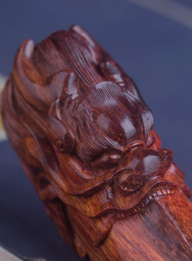 海南黄花梨湘工龙牙吊坠把件