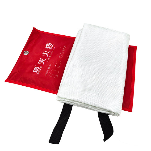 Free shipping in Xinjiang thickened fire blanket kitchen fire blanket fire protection certification fireproof household use 1.5 meter national standard glass fiber