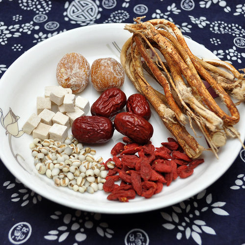 莫氏炖鸡 煲鸡汤五指毛桃云苓汤广东煲汤料炖汤食材包 清补凉干货 - 图0