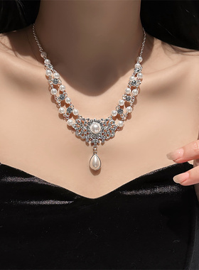 黑姑姑饰品仿珍珠项链女高级感重工轻奢小众ins风2024新款锁骨链