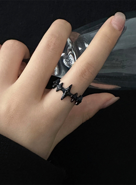 黑色星星戒指女轻奢高级感