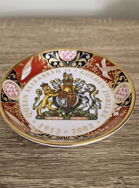 Royal Worcester 皇家伍斯特 英国女王2002金禧纪念盘 50周年收藏