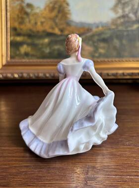 Royal Doulton 皇家道尔顿 英国中古收藏 70年代淑女瓷偶 瓷摆件