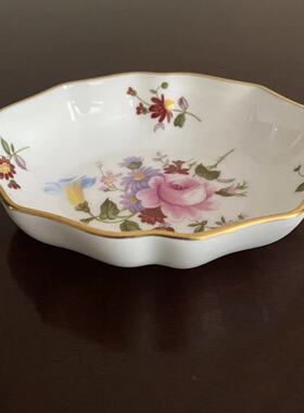 Royal Crown Derby 皇家皇冠德比 之花束中古收藏装饰首饰碟 摆盘