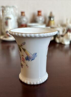 Royal Crown Derby 皇家皇冠德比 1964年 中古收藏德比花束小瓷瓶