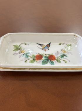 欧洲回流 中古瓷器收藏 手绘蝴蝶草莓描金长方小瓷盘 摆件首饰碟