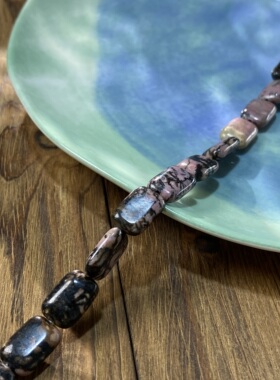 天然黑线红纹10*14无事牌散珠手工diy串珠项链饰品配件材料S628