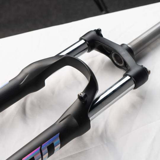 Carbon passenger TF300 oil spring front fork 26/hydraulic front fork