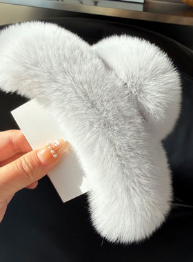 真獭兔毛特大号抓夹发饰