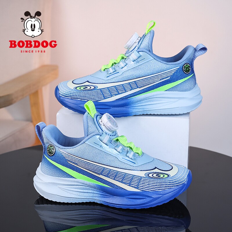 巴布豆童鞋男童运动鞋2025春季新款儿童休闲板鞋学生透气跑步鞋子