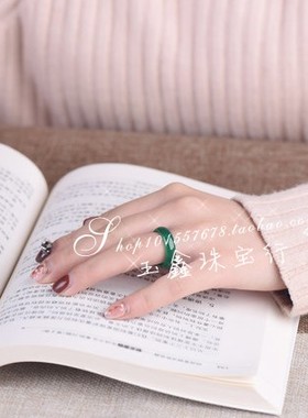 正品玛瑙玉髓戒指冰种绿色