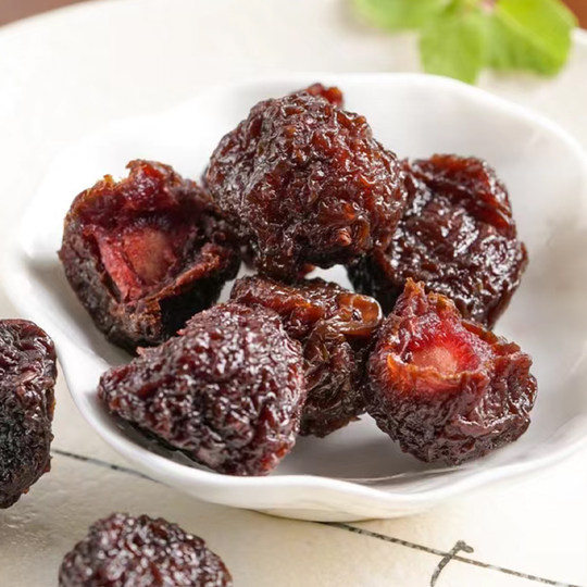 Juchunyuan Fujian Yongtai Dried Plum Snacks and Preserved Fruits