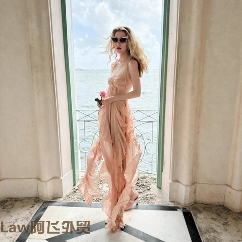 Flattering sexy floral print strapless dress度假超仙不规则长 - 图1