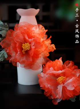 手工烫花后压软杆边夹绢纱中式