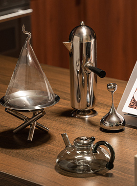 现代轻奢不锈钢水壶摆件