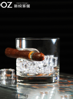 洋酒瓶雪茄杯创意装饰套装