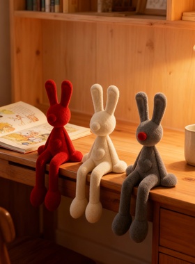 可爱树脂兔子桌面摆件