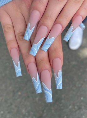FakeNailsWithDesign