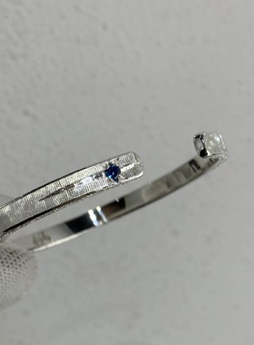 999纯银竖纹拉丝八芒星镶嵌手镯