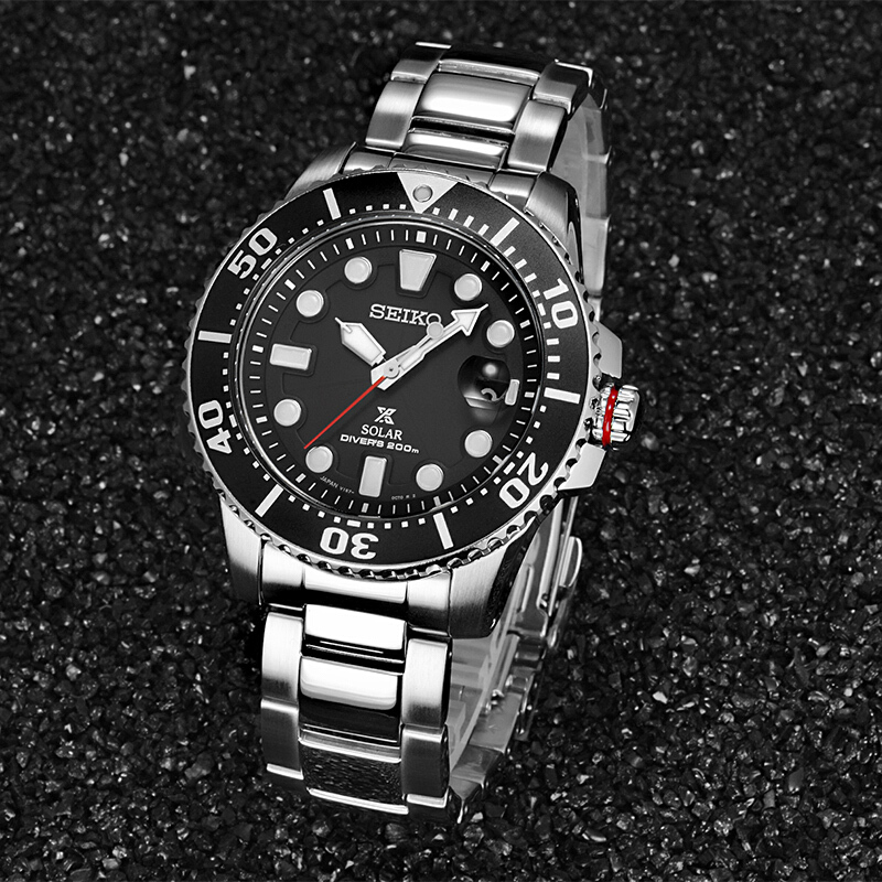 米潜水表运动太阳能男表防水光能表 SNE437J1 SEIKO 200 精工手表男士 米潜水表运动太阳能男表防水光能表 SNE437J1 SEIKO 200 精工手表男士