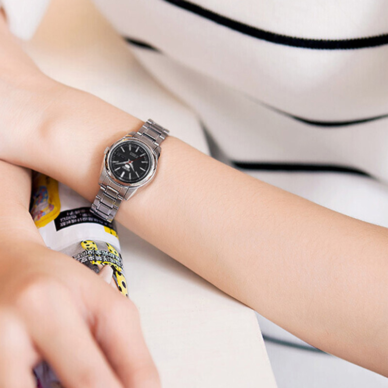 SEIKO精工5号简约小表盘复古时尚夜光石英女士钢带手表SYMK13J1 SEIKO精工5号简约小表盘复古时尚夜光石英女士钢带手表SYMK13J1