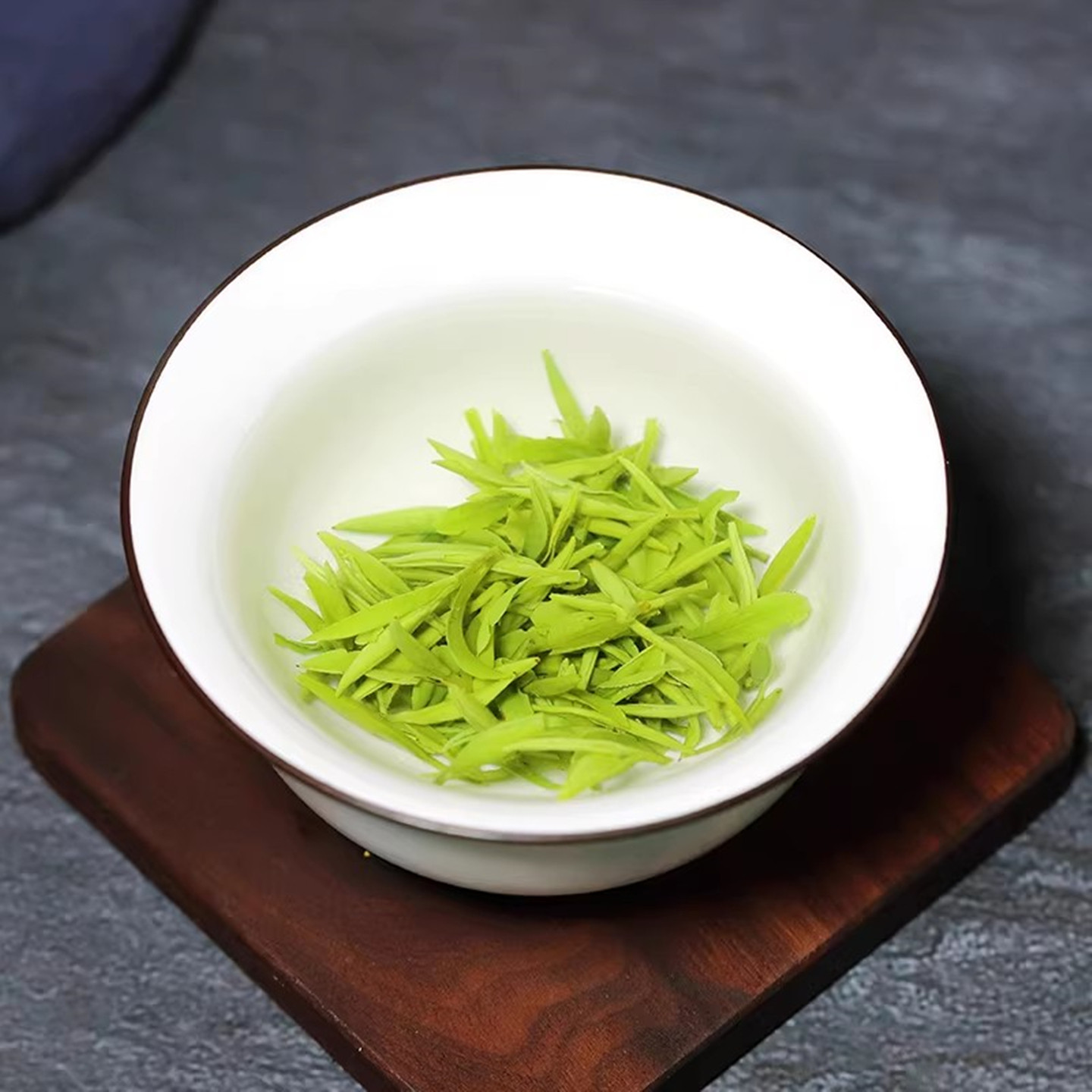 俏盼黄山毛峰2025年安徽新茶高山绿茶雀舌毛尖明前茶50g特级茶叶