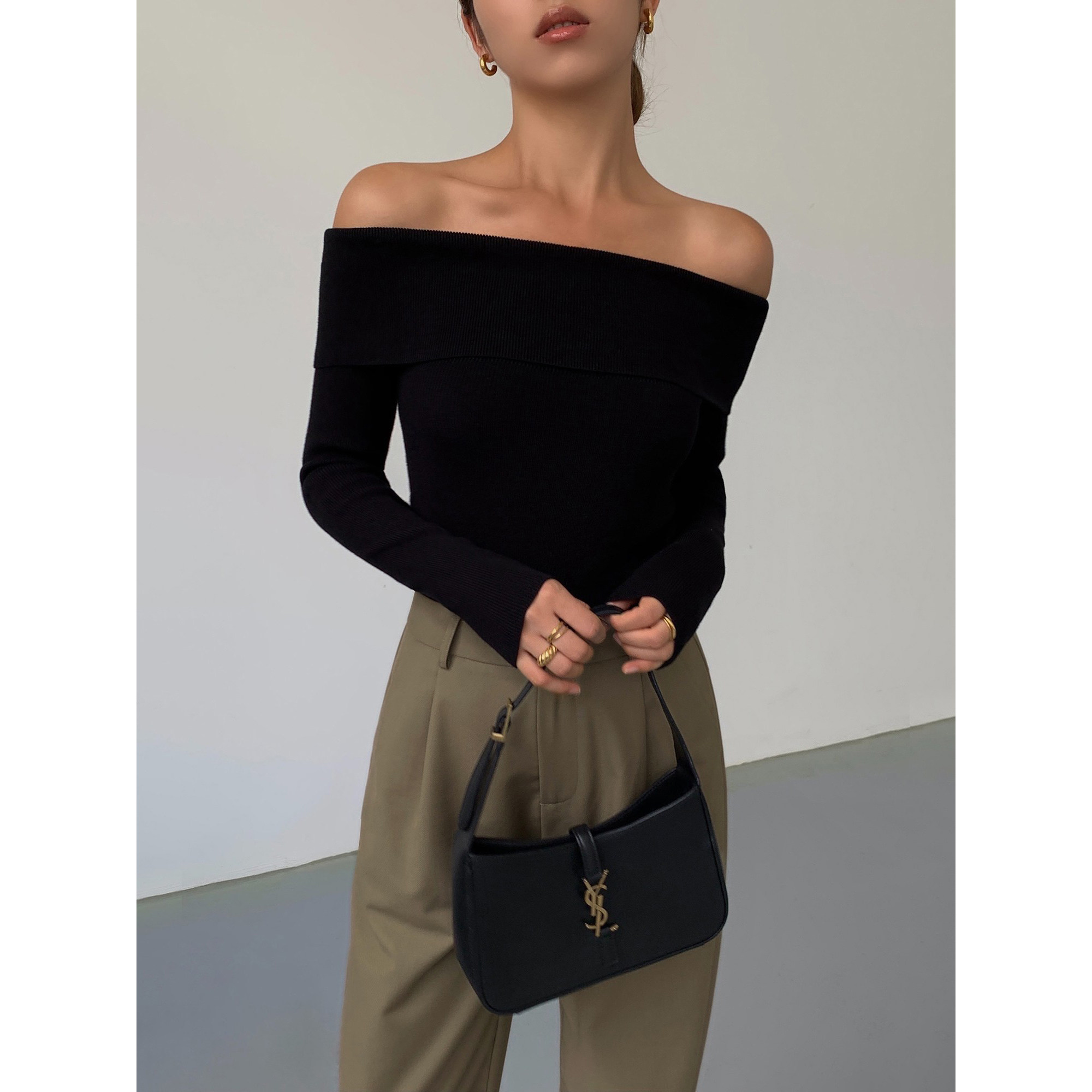 NEVA HU 优雅弧度 黑色一字肩针织衫女露肩长袖t恤修身气质上衣,淘宝优惠券,粉丝福利购,淘宝优惠卷