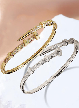 跨境热卖卡家钉子手镯女欧美轻奢电镀手环高级感设计开口手镯手饰