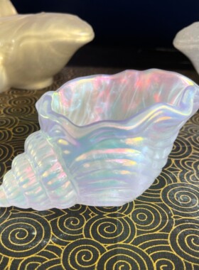 炫彩海螺摆件梦幻偏光感树脂玩具