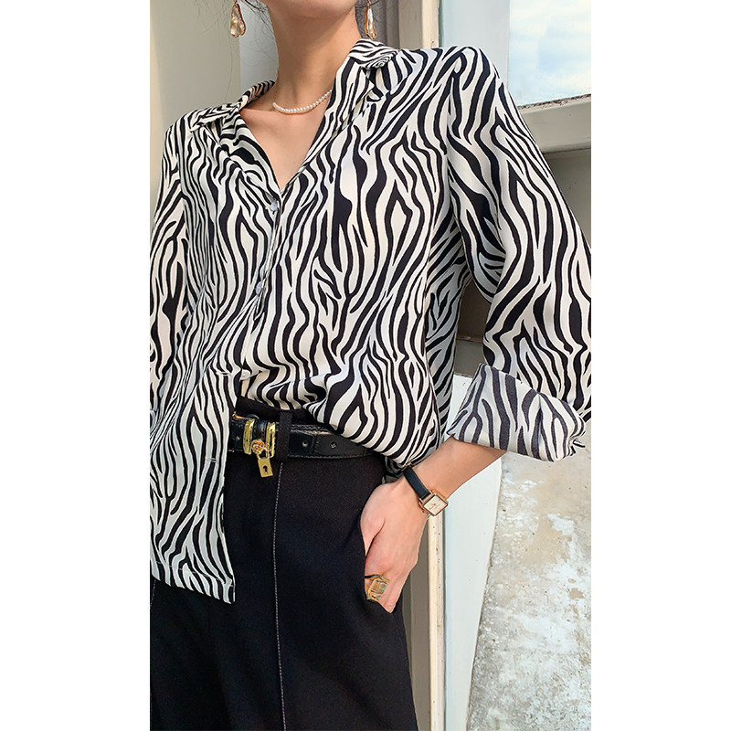 条纹女士设计感小众港风斑马纹衬衫 诞恩衬衫
