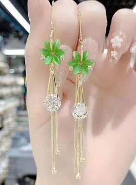 撤柜绿色轻奢高级感耳线网红热卖流苏耳环小众设计时尚百搭耳饰品