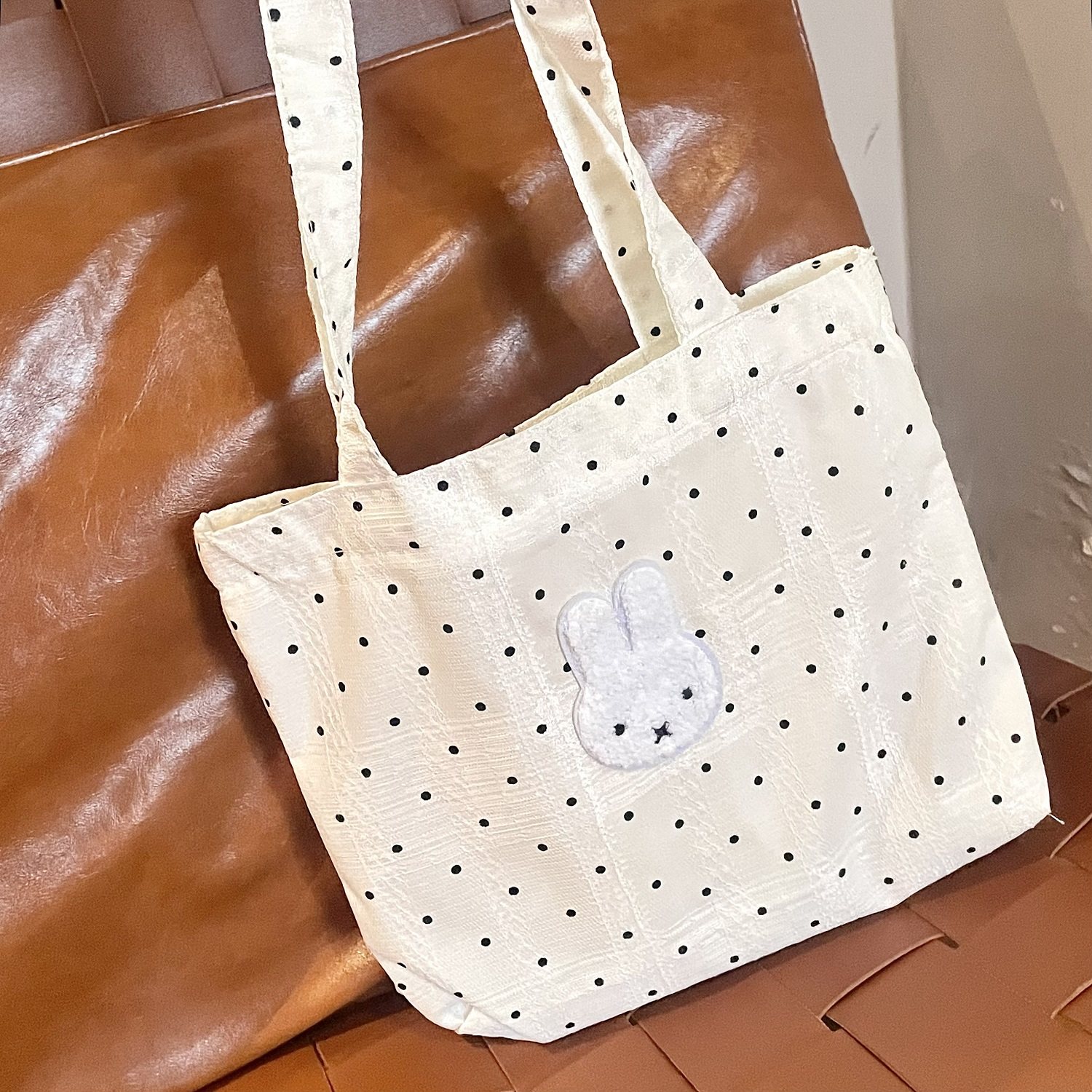 2025新款米菲兔波点手提包大容量饭盒包休闲托特包通勤腋下包精致,淘宝优惠券,粉丝福利购,淘宝优惠卷