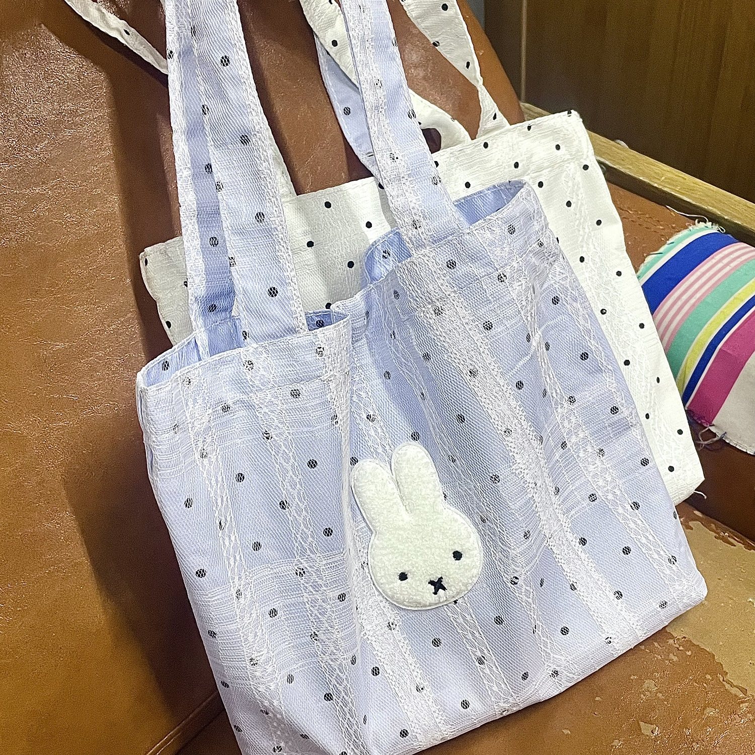 2025新款米菲兔波点手提包大容量饭盒包休闲托特包通勤腋下包精致,淘宝优惠券,粉丝福利购,淘宝优惠卷