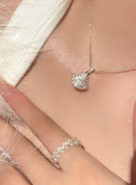 JINby金步摇 纯银小裙子锁骨链轻奢高级法式送闺蜜生日礼物项链女