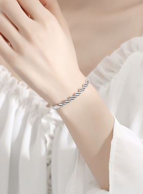 小众年轻款手链节日送女朋友礼物