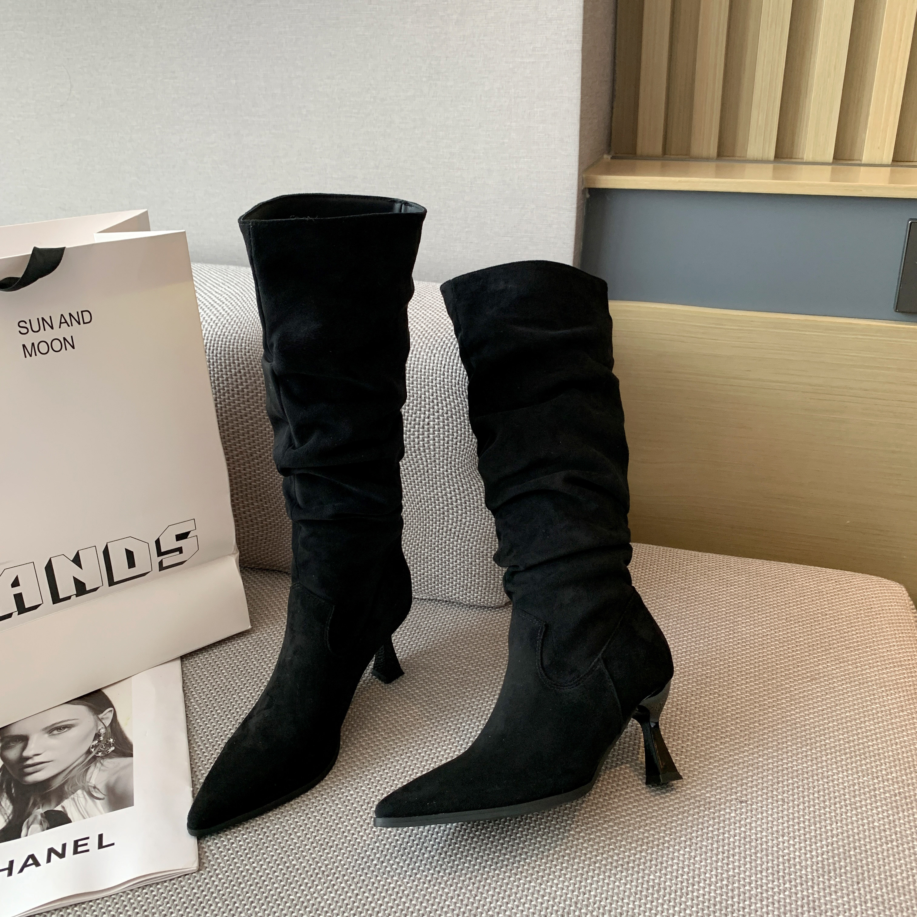 胖mm粗腿大筒围长筒靴高跟尖头堆堆靴美拉德骑士靴大码女靴41到43,淘宝优惠券,粉丝福利购,淘宝优惠卷