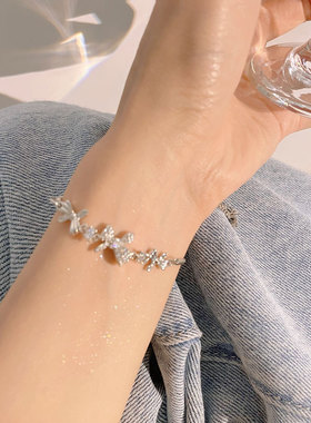 奈斯蝴蝶结锆石手链手饰品