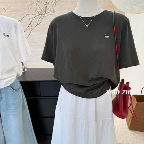 刺绣腊肠狗宽松条纹短袖t恤女2026夏季新款薄款舒适棉休闲tee上衣 - 图3