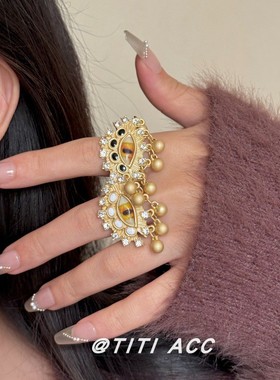 欧美复古恶魔之眼金属圆球流苏戒指女小众气质设计感指环中古饰品