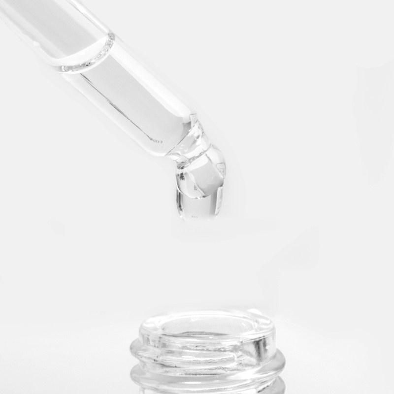 com玻尿酸补水面部紧致定妆精华液 Com液态精华