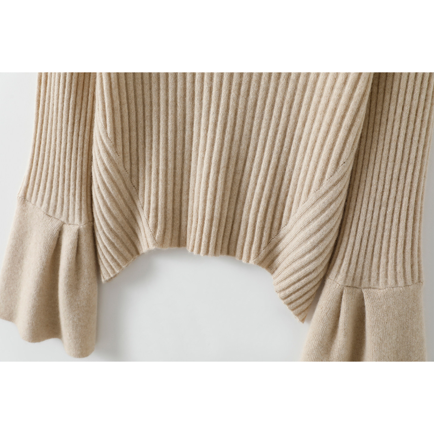 版型太到位了！喇叭袖100%纯山羊绒衫女高领纯羊绒毛衣针织衫秋冬,淘宝优惠券,粉丝福利购,淘宝优惠卷